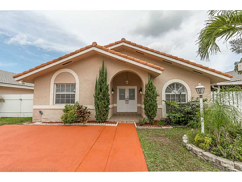 18335 SW 136 Ct, Miami, FL 33177 MLS# A2