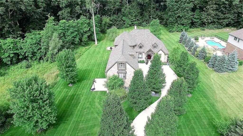 381 Homes for Sale in Howell, MI Howell Real Estate Movoto