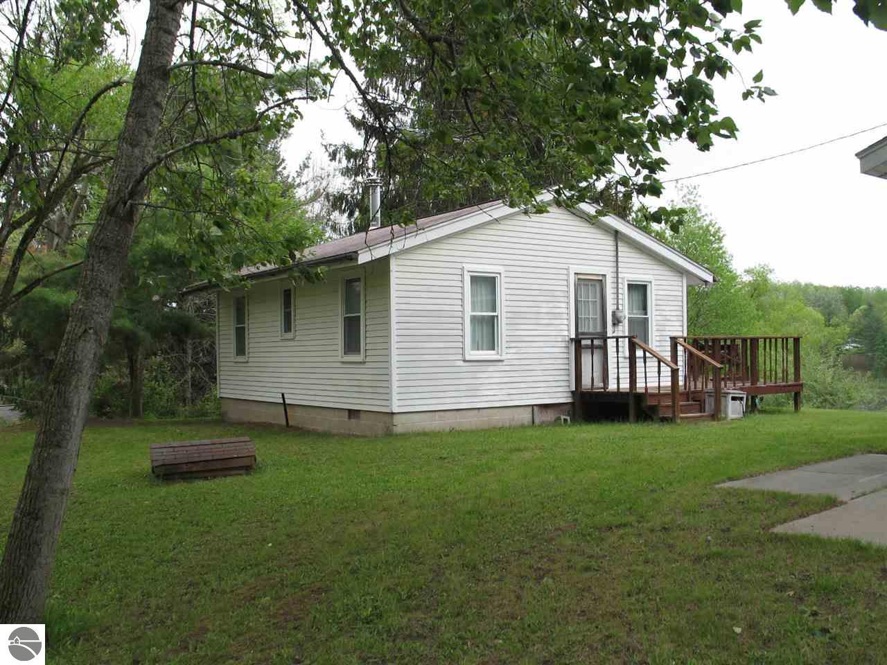 180 Homes for Sale in Hale, MI Hale Real Estate Movoto