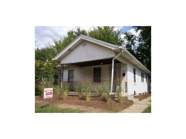 weekend rental car deals hertz