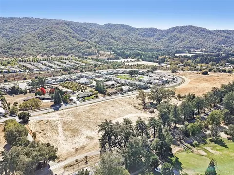 2740 Hecker Pass Rd, Gilroy, CA 95020 photo 3