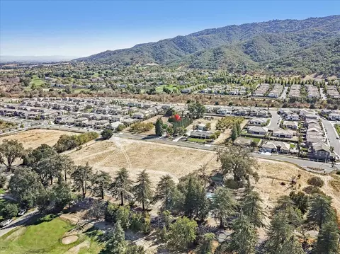 2740 Hecker Pass Rd, Gilroy, CA 95020 photo 5