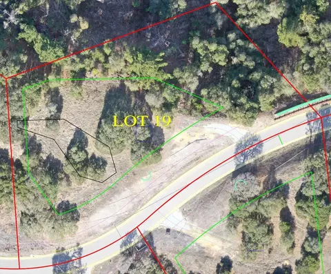 9050 Hidden Canyon Rd, Salinas, CA 93907 photo 2