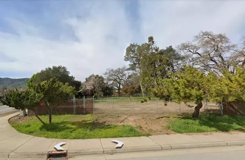 6201 Thomas Rd, Gilroy, CA 95020 photo 1