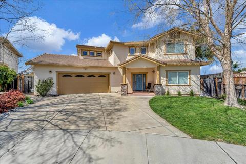 1175 Violet Way, Gilroy, CA 95020 | 30 Photos | MLS #ML81927577 - Movoto