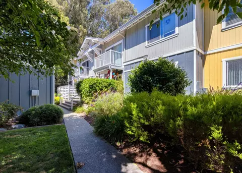 755 14th Ave 703, Santa Cruz, CA 95062