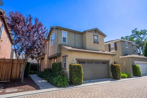7966 Kipling Cir, Gilroy, CA 95020 | 38 Photos | MLS #ML81930187 - Movoto
