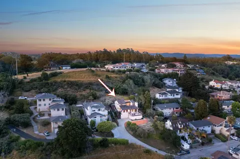 3430 Houts Dr, Santa Cruz, CA 95065