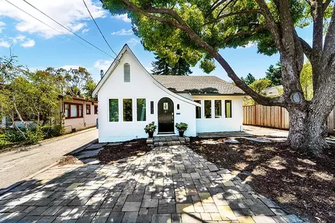 1123 King St, Santa Cruz, CA 95060