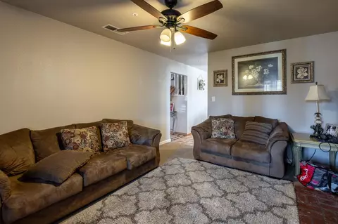 17105 El Rancho Way, Salinas, CA 93907 photo 9