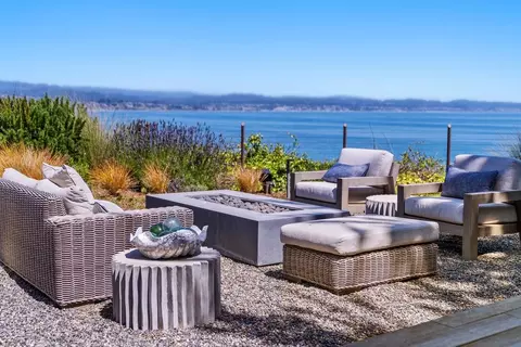 4410 Opal Cliff Dr, Santa Cruz, CA 95062