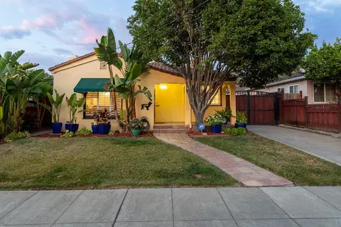 678 N 10th St, San Jose, CA 95112