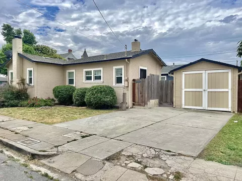 119 E San Luis St, Salinas, CA 93901 photo 2