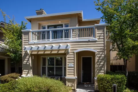 555 Front Ln, Mountain View, CA 94041