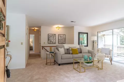 1193 Alicante Dr, Pacifica, CA 94044 photo 3