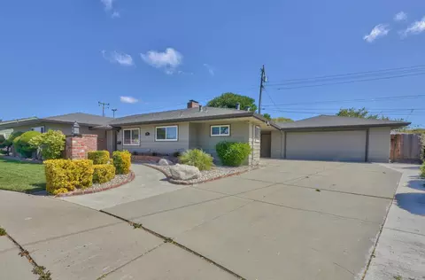 29 Alameda Pl, Salinas, CA 93901 photo 2