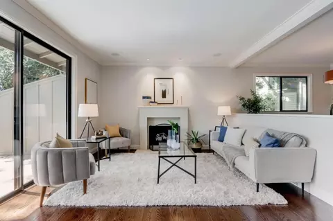 644 Sand Hill Cir, Menlo Park, CA 94025