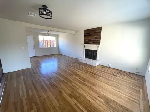 1059 Anza Dr, Pacifica, CA 94044 photo 2