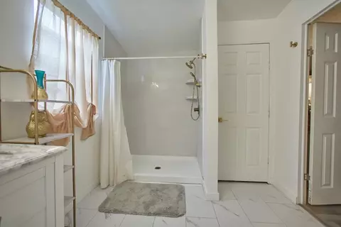 20 Russell Rd 9, Salinas, CA 93906 photo 12