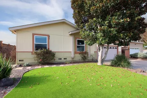 2165 Chanticleer Ave, Santa Cruz, CA 95062