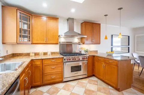 2108 29th Ave, San Francisco, CA 94116 photo 7