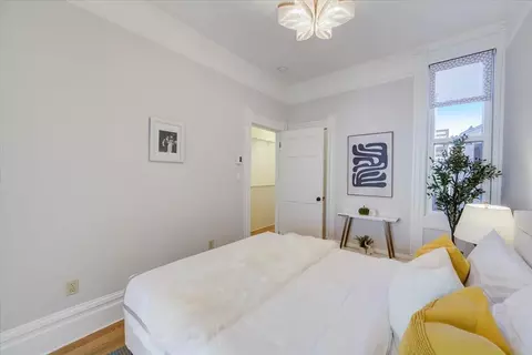 Bedroom - 2662 22nd St A, San Francisco, CA 94110 photo 3 of 7