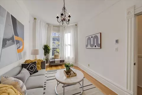 Living - 2662 22nd St A, San Francisco, CA 94110 photo 3 of 11