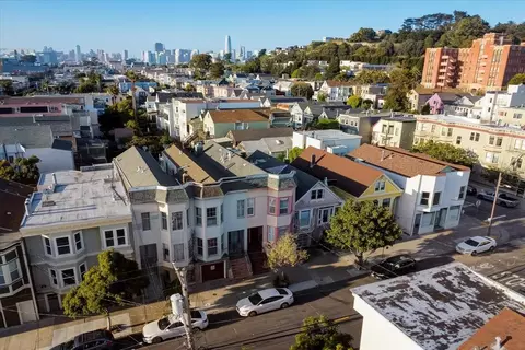 View/Area - 2662 22nd St A, San Francisco, CA 94110 photo 4 of 4