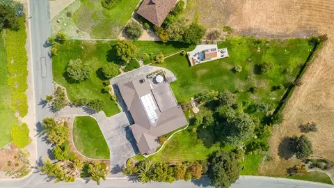 Exterior - 17520 Foothill Cir, Salinas, CA 93908 photo 9 of 9