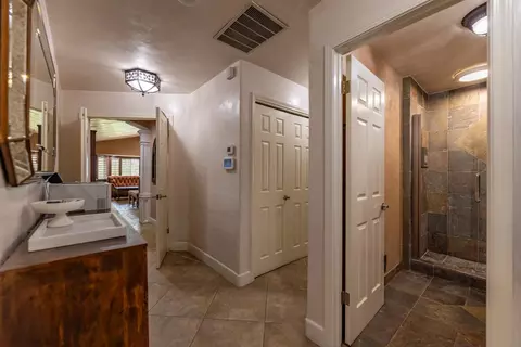 Entry Way - 17520 Foothill Cir, Salinas, CA 93908 photo 1 of 1