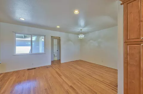 215 Encinada Dr, Salinas, CA 93901 photo 12