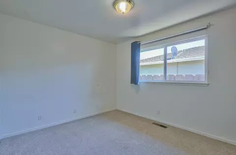 215 Encinada Dr, Salinas, CA 93901 photo 22