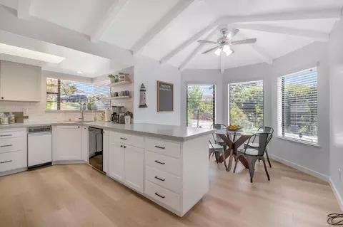 762 Estates Dr, Aptos, CA 95003 photo 7