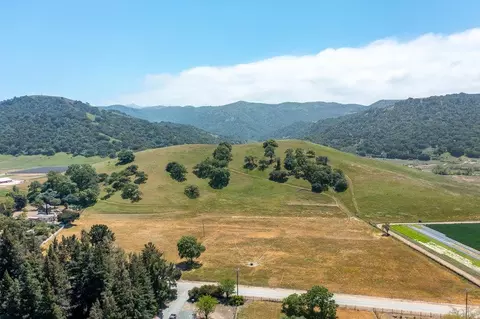 333 Mission Vineyard Rd, San Juan Bautista, CA 95045