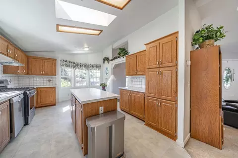 9505 Pollock Ln, Salinas, CA 93907 photo 12