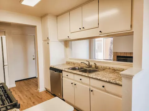 2422 N Main St E, Salinas, CA 93906 photo 7