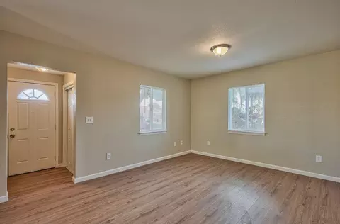 71 N Filice St, Salinas, CA 93905 photo 4