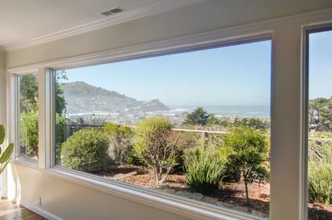 720 Corona Dr, Pacifica, CA 94044 photo 2