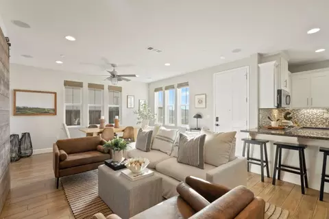 3003 Boardwalk Ave, Marina, CA 93933 photo 4