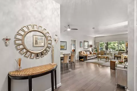 2140 Santa Cruz Ave A103, Menlo Park, CA 94025