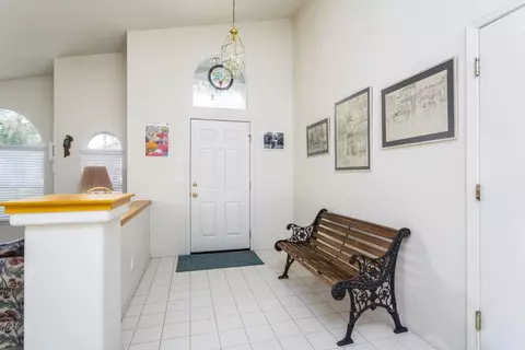 1137 N Carey Ave, Clovis, CA 93611 photo 3
