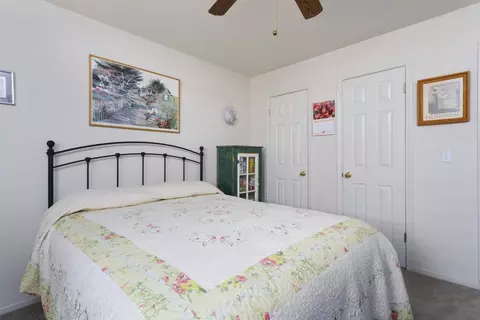 1137 N Carey Ave, Clovis, CA 93611 photo 15