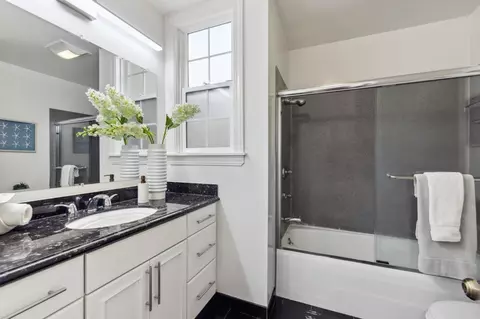 2454 23rd Ave, San Francisco, CA 94116 photo 22