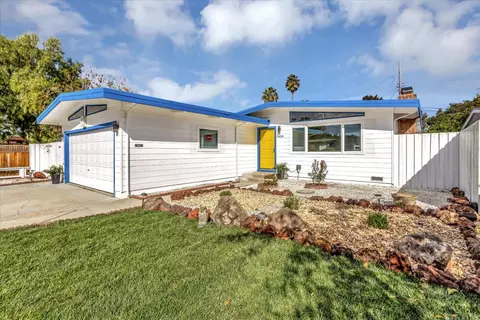 2420 Marcelyn Ave, Mountain View, CA 94043 photo 4