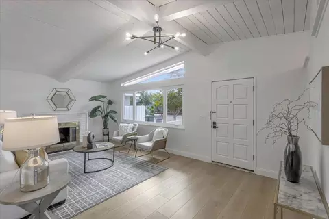 2420 Marcelyn Ave, Mountain View, CA 94043 photo 7