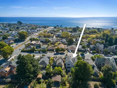 222 Plateau Ave, Santa Cruz, CA 95060
