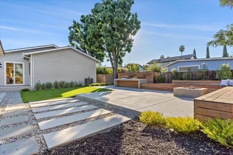 1089 Fewtrell Dr, Campbell, CA 95008 photo 41
