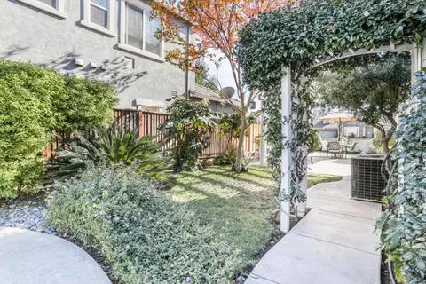 Exterior - 2885 Funston Ct, Tracy, CA 95377 photo 13 of 17