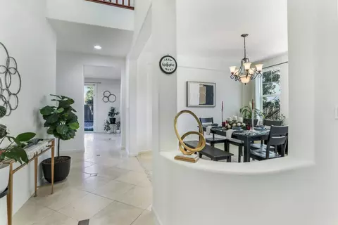 Entry Way - 2885 Funston Ct, Tracy, CA 95377 photo 2 of 2