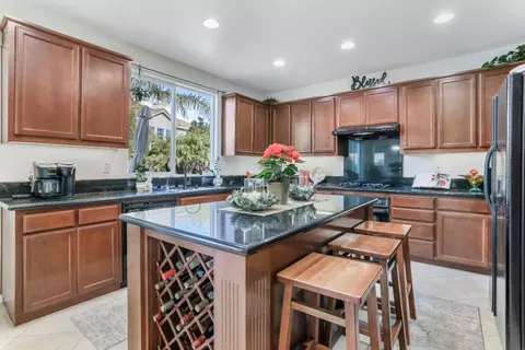 Kitchen - 2885 Funston Ct, Tracy, CA 95377 photo 2 of 5